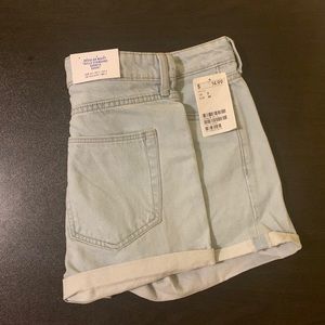 Regular Waist Taille Standard Shorts [H&M]